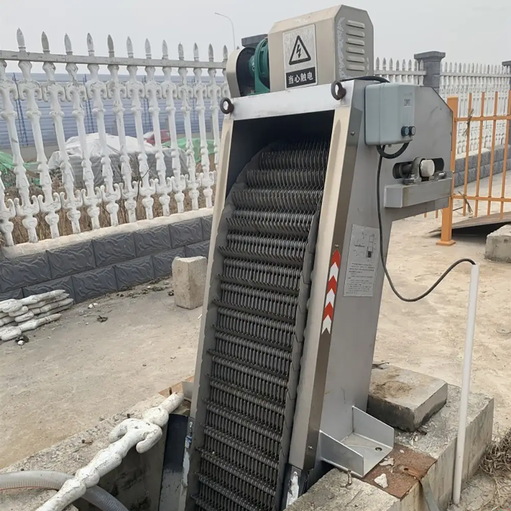 Automatic Rake-Type Mechanical Screens Are Used for Wastewater and Waste Treatment